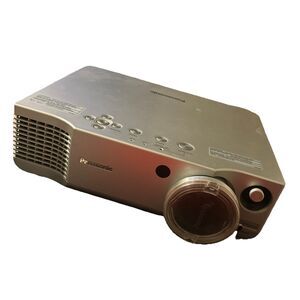 Working Panasonic PT-AE900U LCD Projector used cond.
